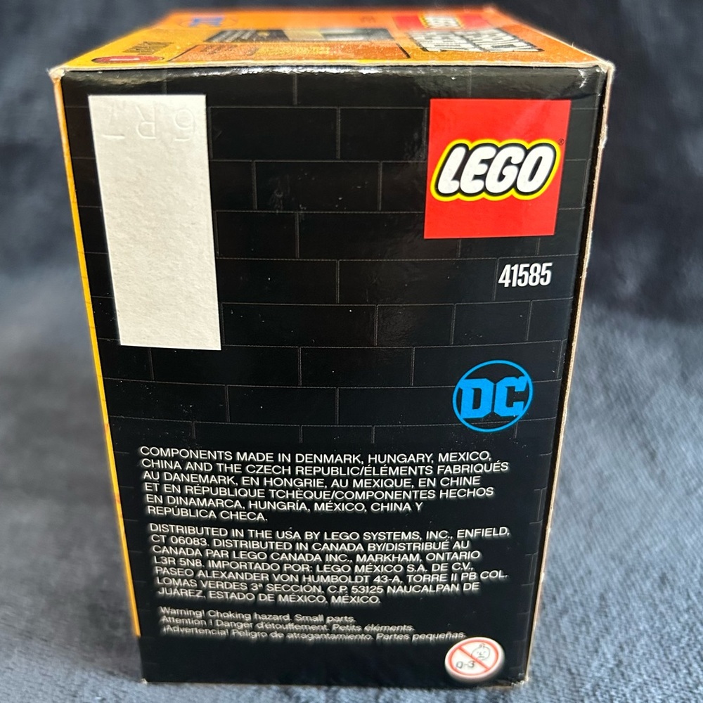 LEGO BrickHeadz - Batman - 41585 - Picture 2 of 8